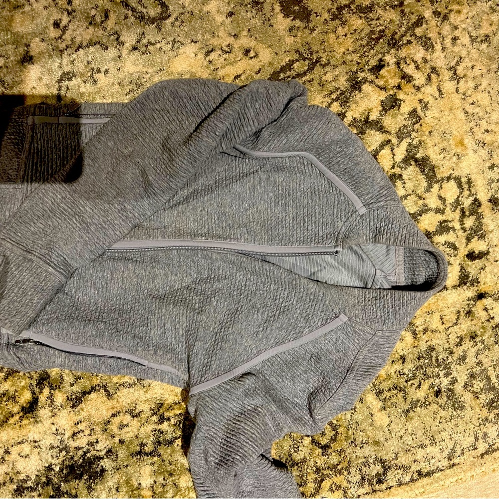 Lululemon On Repeat Ribbed Bomber Jacket size6